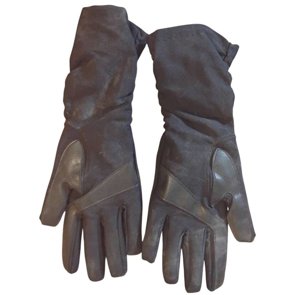 Isotoner Black Women's Gloves Size L/XL - Picture 2 of 5